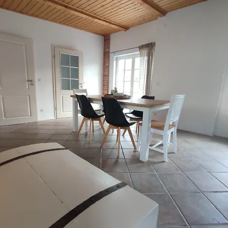 Zur Alten Korbmacherei Appartement *